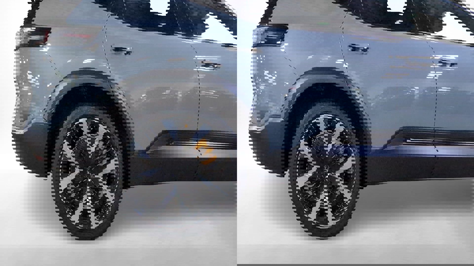 Used 2025 Polestar Polestar 3 image 24