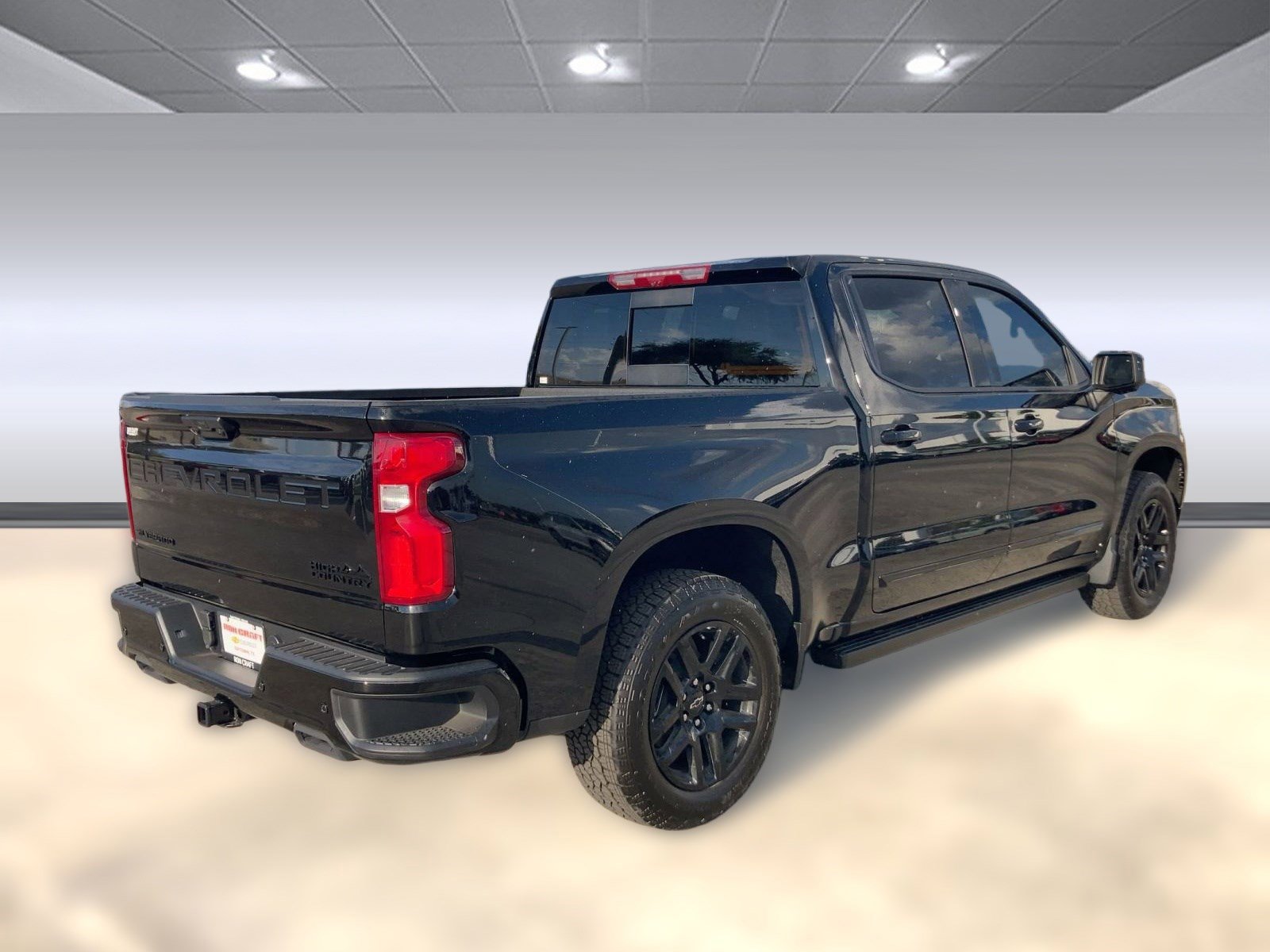 New 2026 Chevrolet Silverado 1500 High Country w/ Midnight Edition image 8