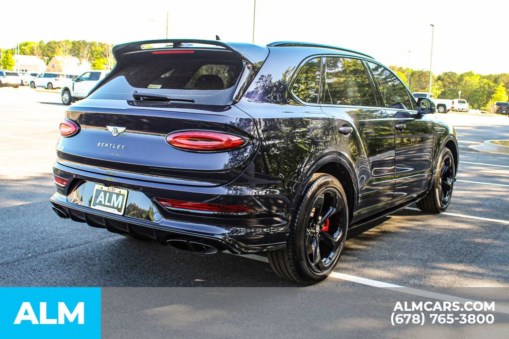 Used 2024 Bentley Bentayga AWD/4WD image 5