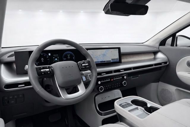 Used 2026 Hyundai Ioniq 9 SEL image 16