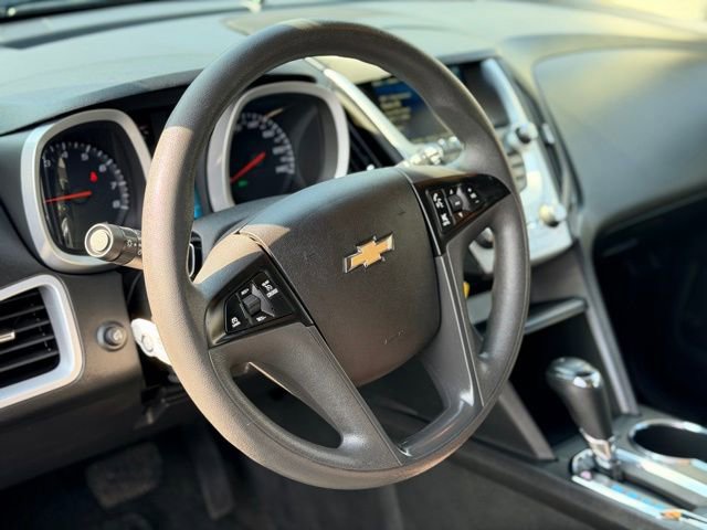 Used 2017 Chevrolet Equinox LS FWD image 7
