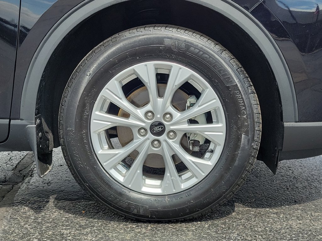 Certified 2023 Ford Escape Active AWD/4WD image 9