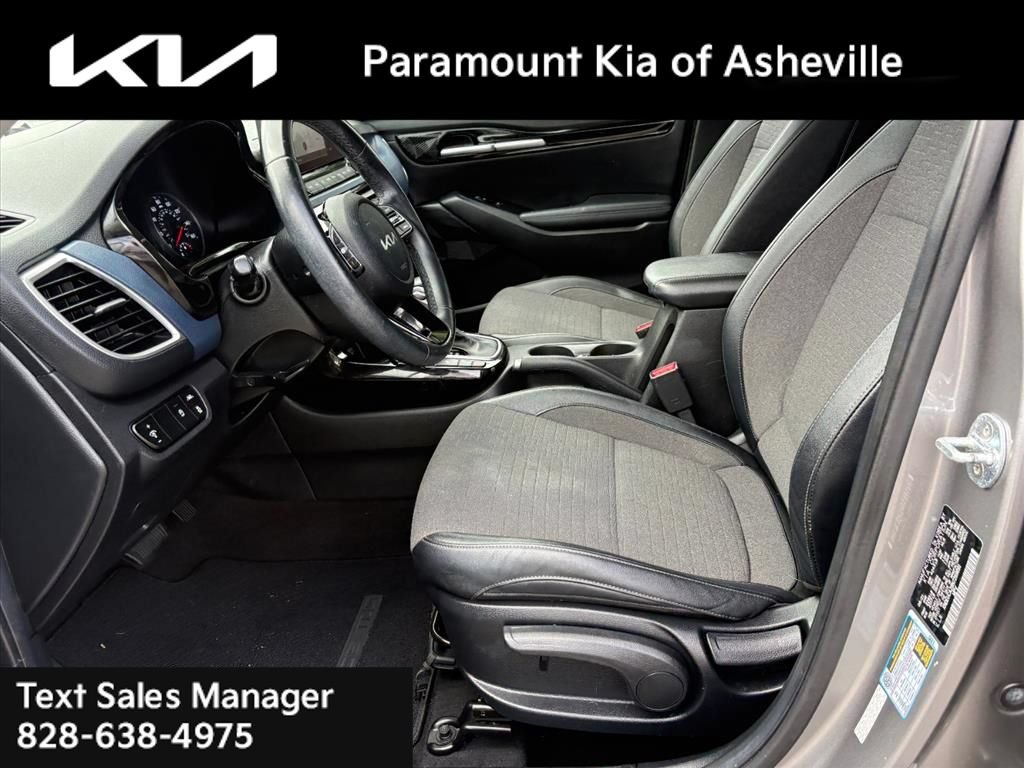 Used 2022 Kia Seltos Nightfall Edition AWD/4WD image 17
