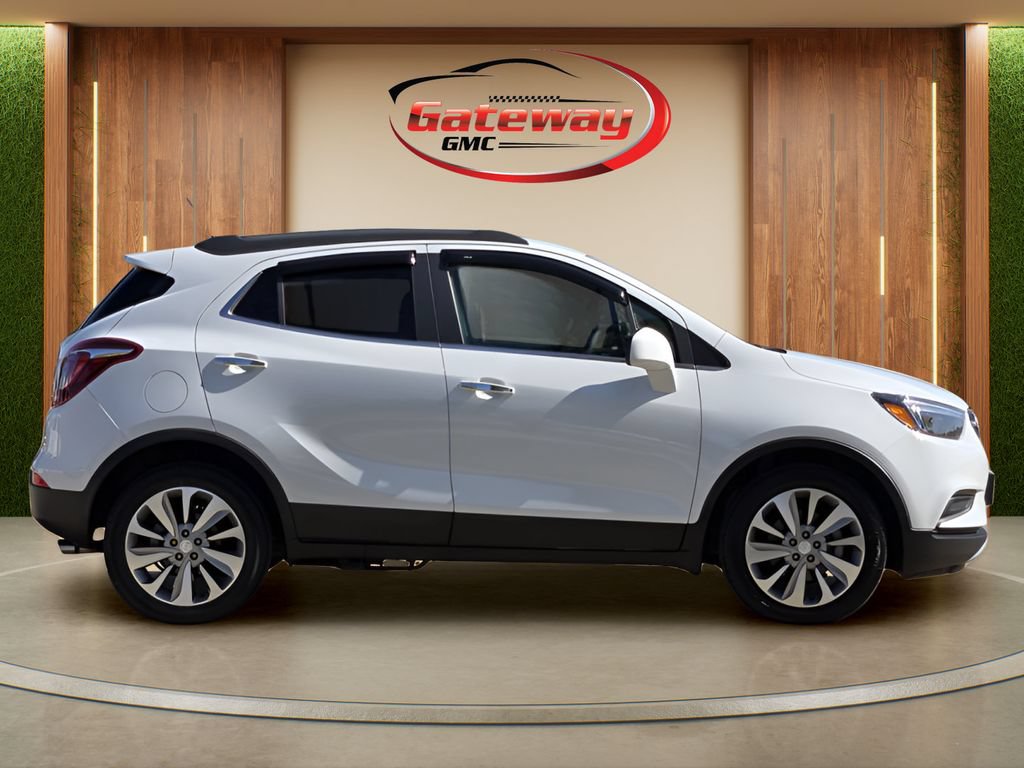 Used 2020 Buick Encore Preferred FWD image 4