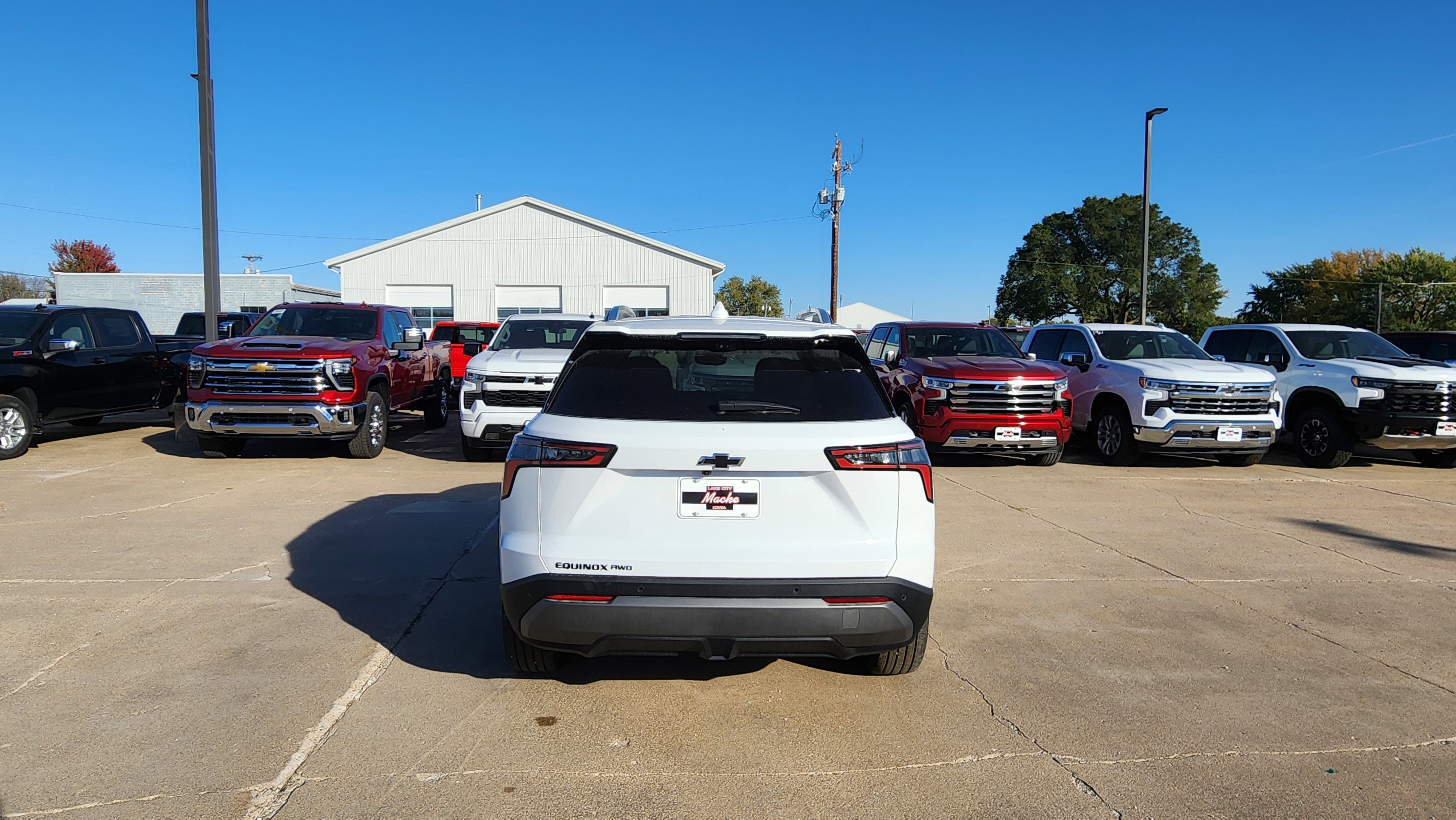 New 2026 Chevrolet Equinox LT w/ Convenience Package II image 5