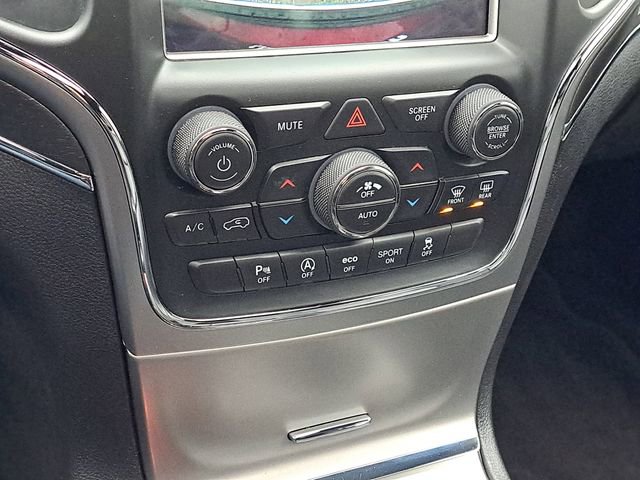 Used 2018 Jeep Grand Cherokee Limited image 19