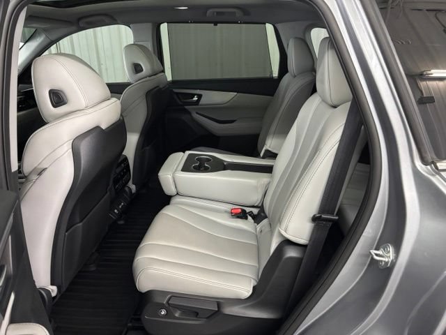 Certified 2023 Acura MDX FWD w/ Technology Package image 13