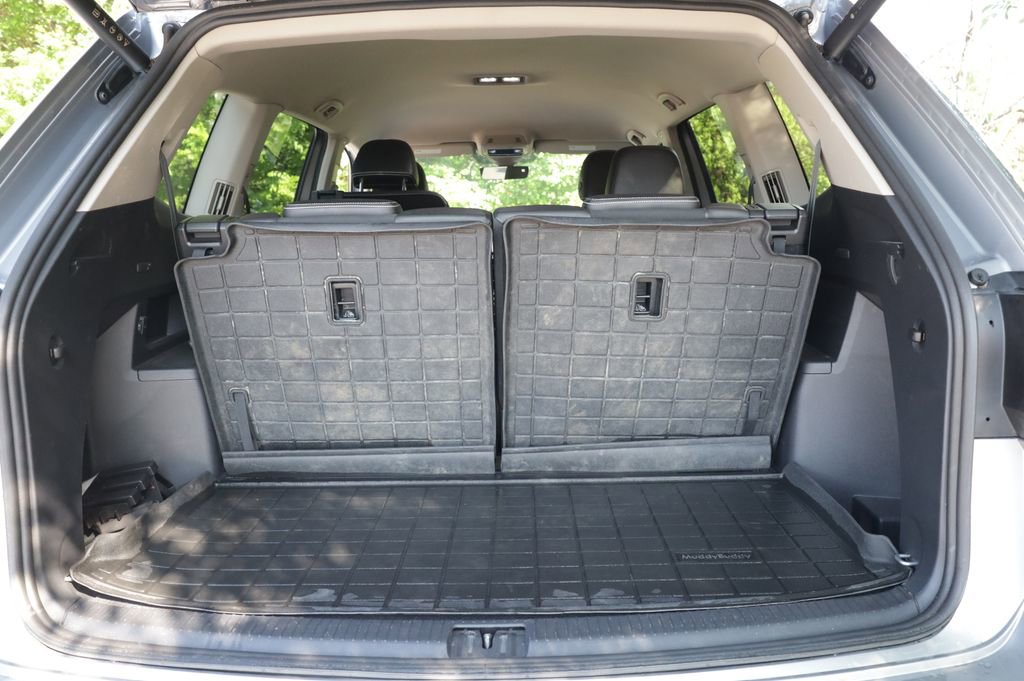 Used 2024 Volkswagen Atlas SE FWD image 18