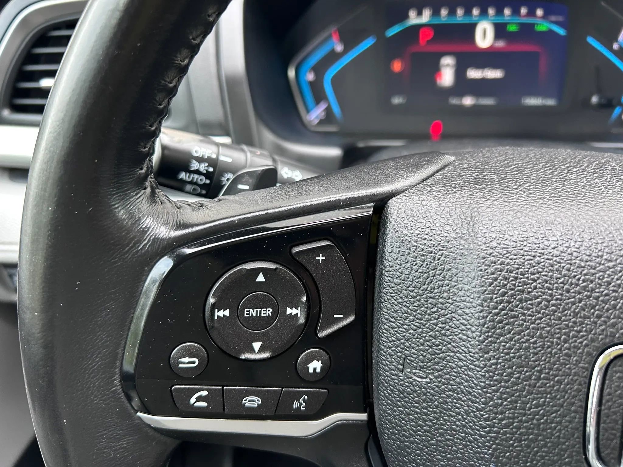 Used 2018 Honda Odyssey EX-L image 41