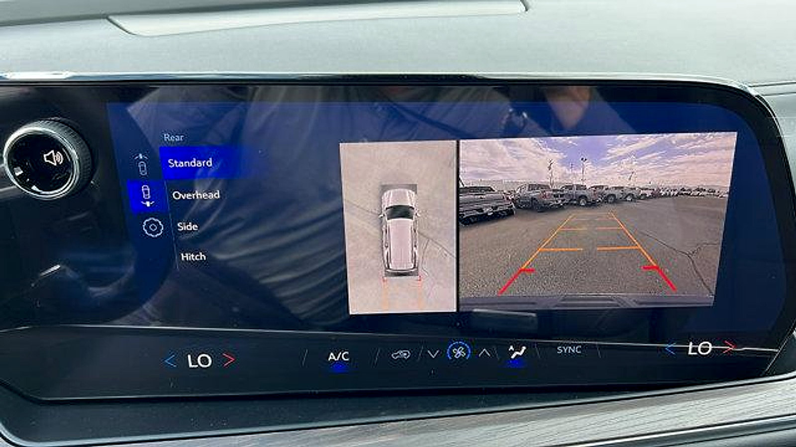 New 2025 Chevrolet Tahoe LS image 25