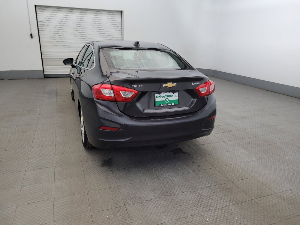 Used 2016 Chevrolet Cruze Premier FWD image 6