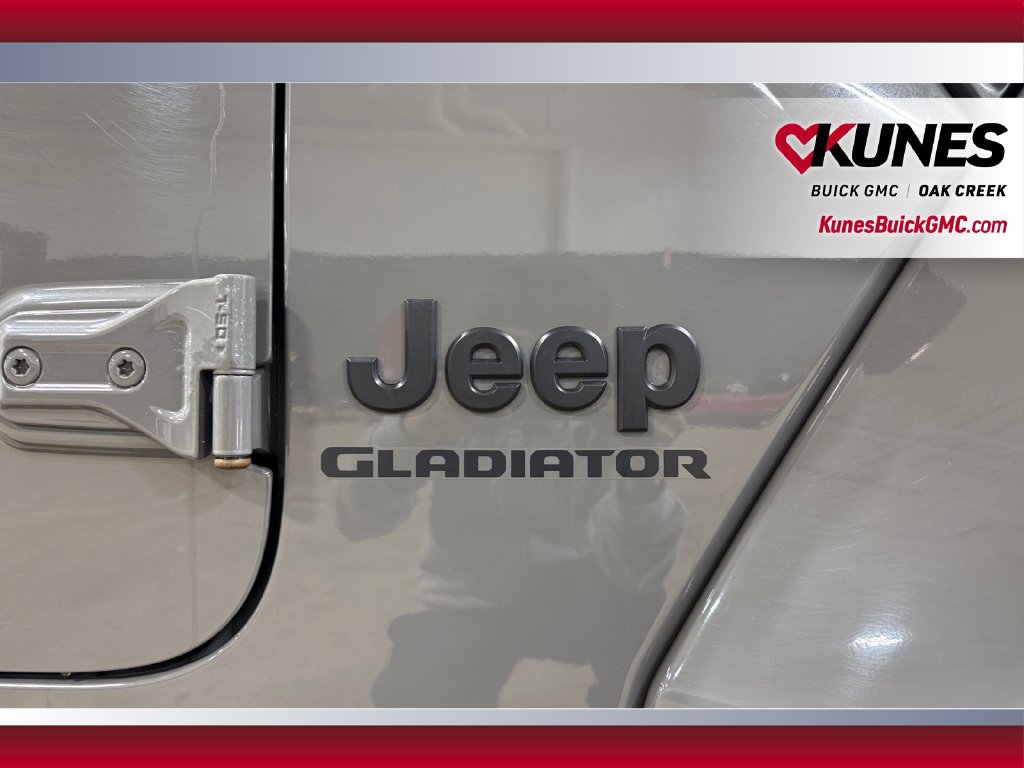 Used 2021 Jeep Gladiator Sport AWD/4WD image 36