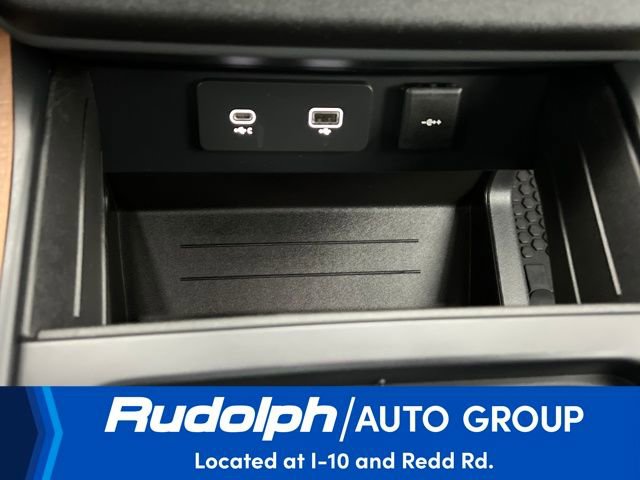 Used 2023 Land Rover Defender 110 X image 29