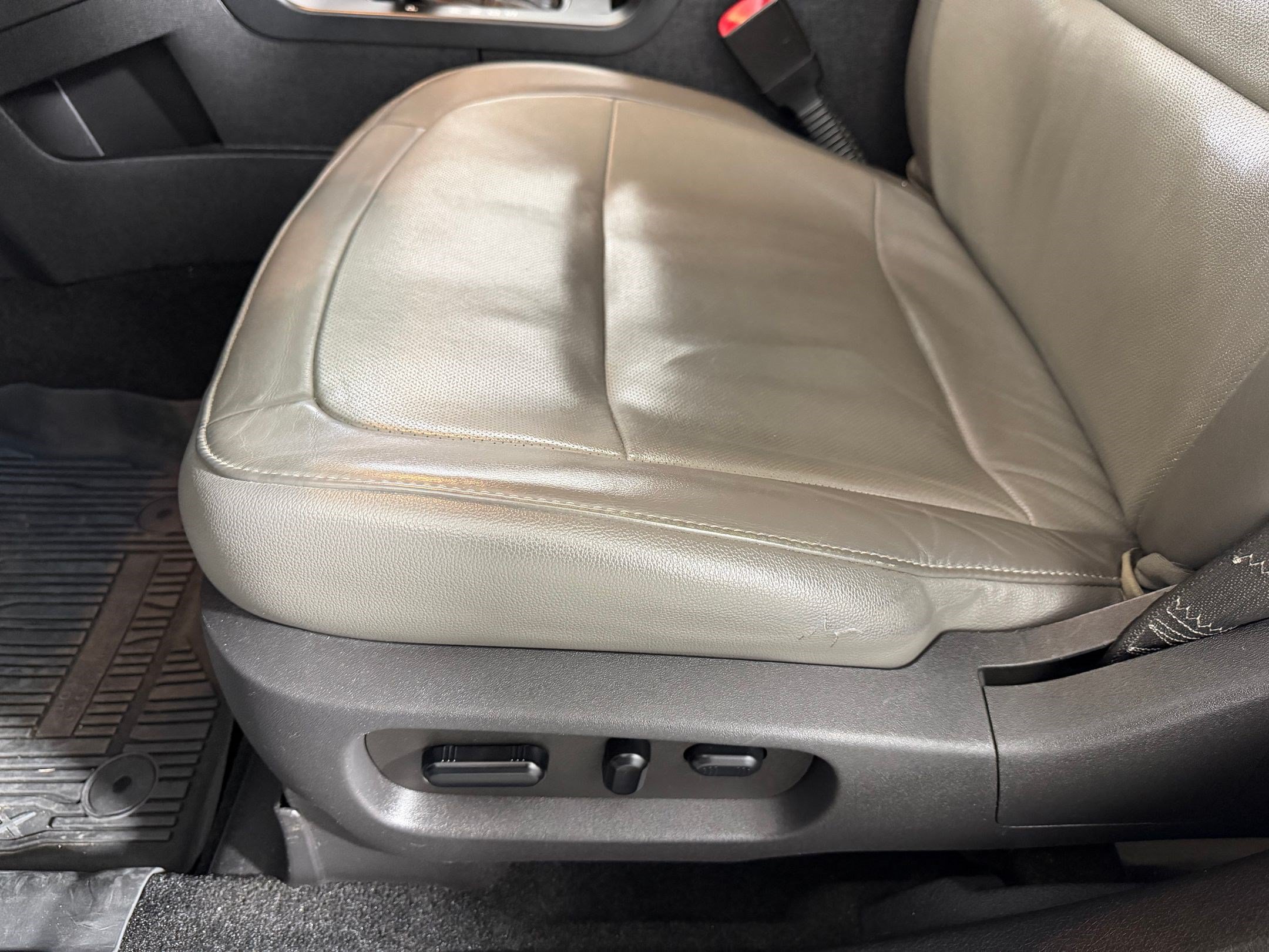 Used 2019 Ford Flex Limited w/ Equipment Group 303A AWD/4WD image 12