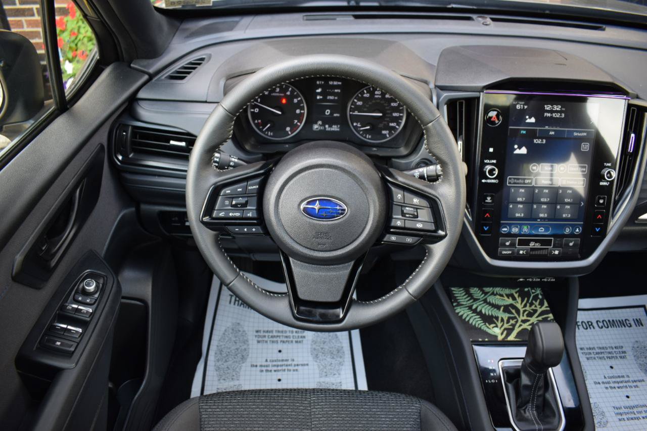 Used 2025 Subaru Forester Premium AWD/4WD image 19