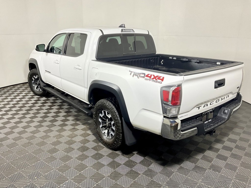 Used 2020 Toyota Tacoma TRD Off-Road image 10