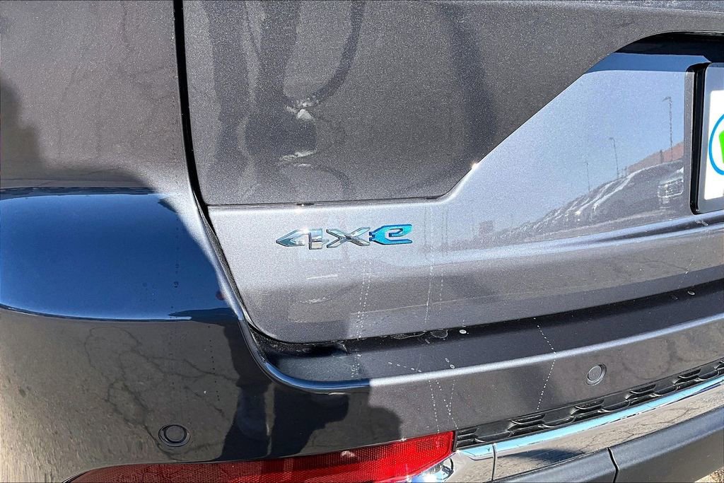 Used 2024 Jeep Grand Cherokee Limited 4xe image 21