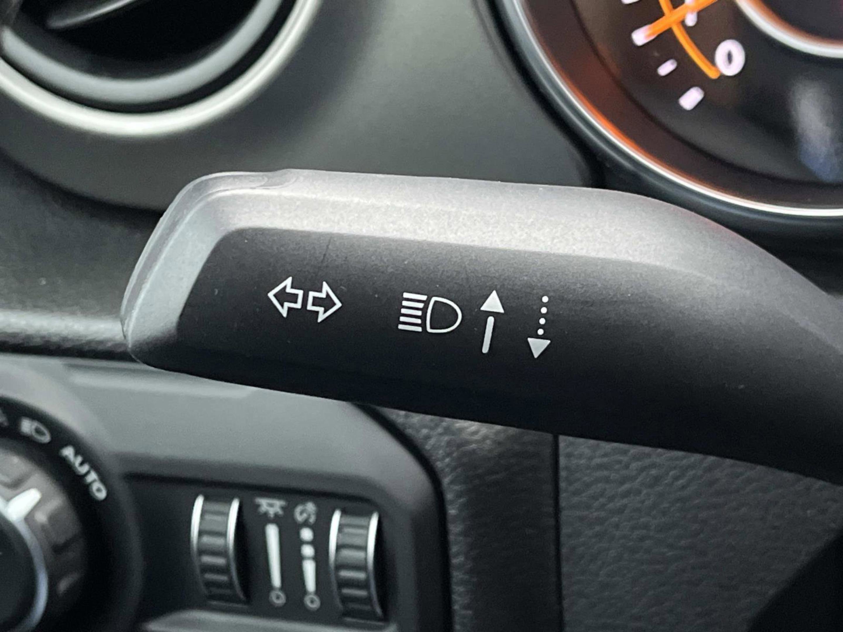 Used 2022 Jeep Wrangler Unlimited Sport w/ Sun And Sound Package image 38