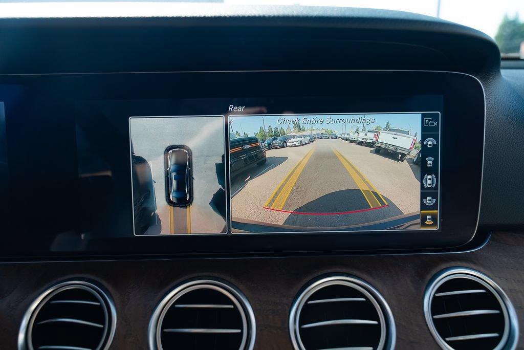 Used 2019 Mercedes-Benz E 300 image 14
