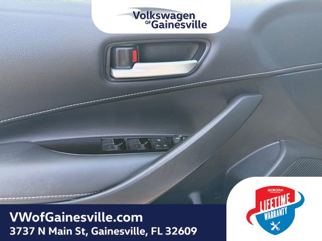 Used 2023 Toyota Corolla SE w/ SE Premium Package image 16