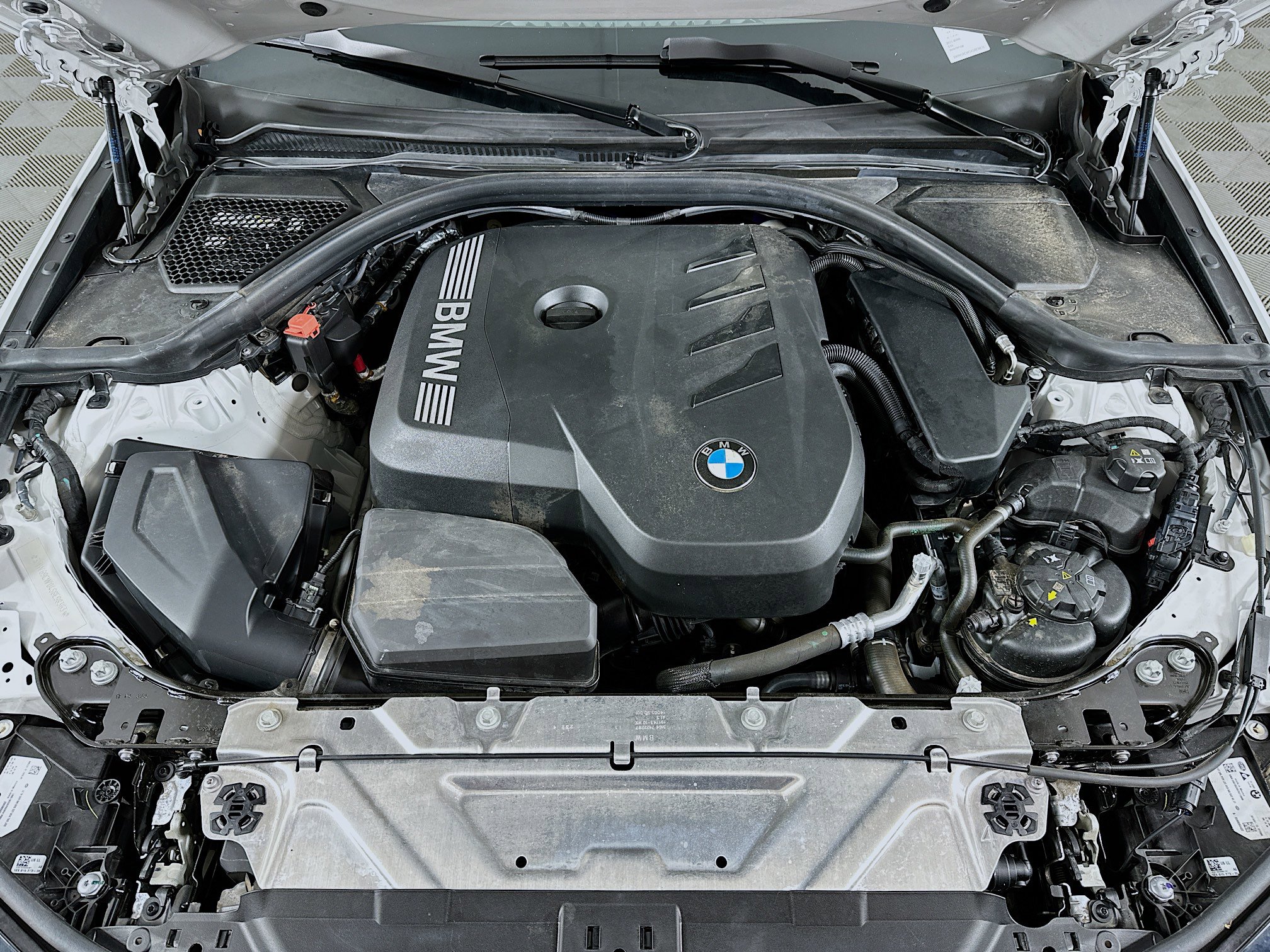 Used 2025 BMW 330i Sedan image 35