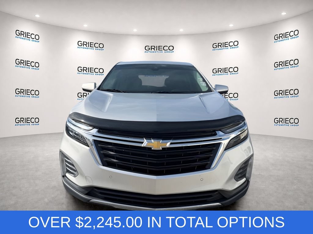 Used 2022 Chevrolet Equinox LT FWD image 2