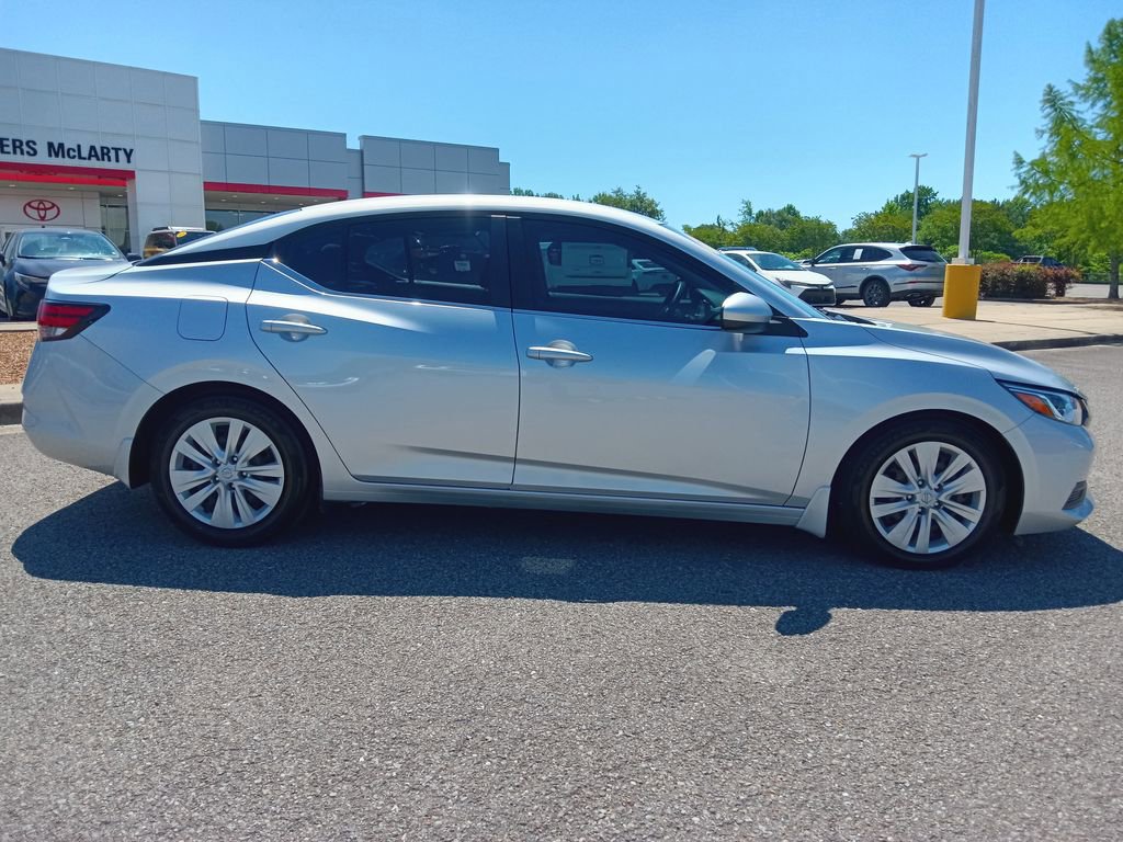 Used 2020 Nissan Sentra S FWD image 3