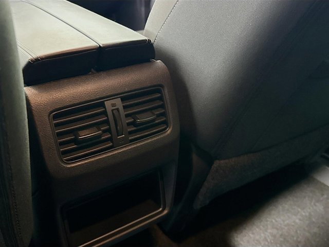 Certified 2025 Nissan Rogue S image 24