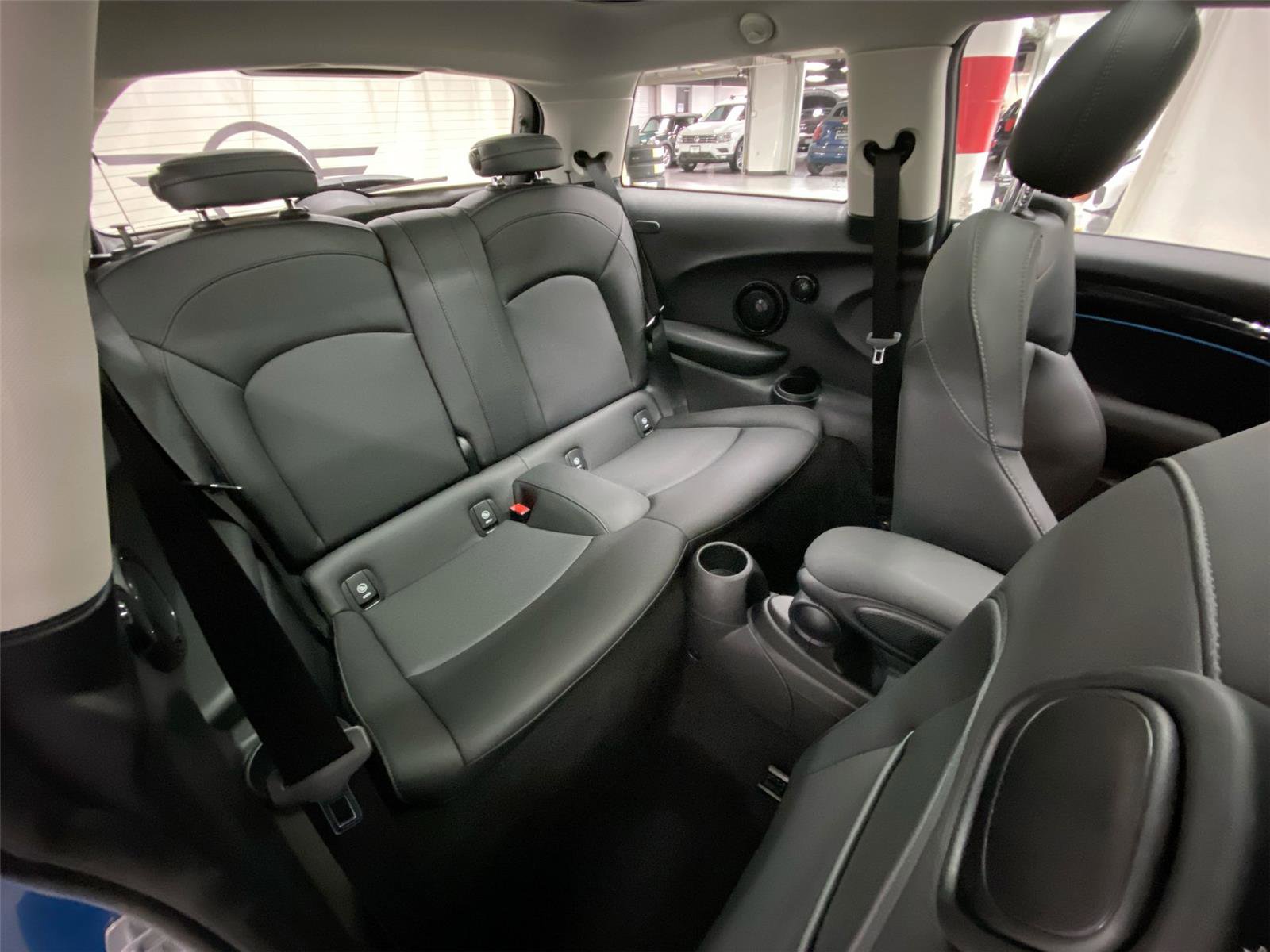 Certified 2023 MINI Cooper SE image 29