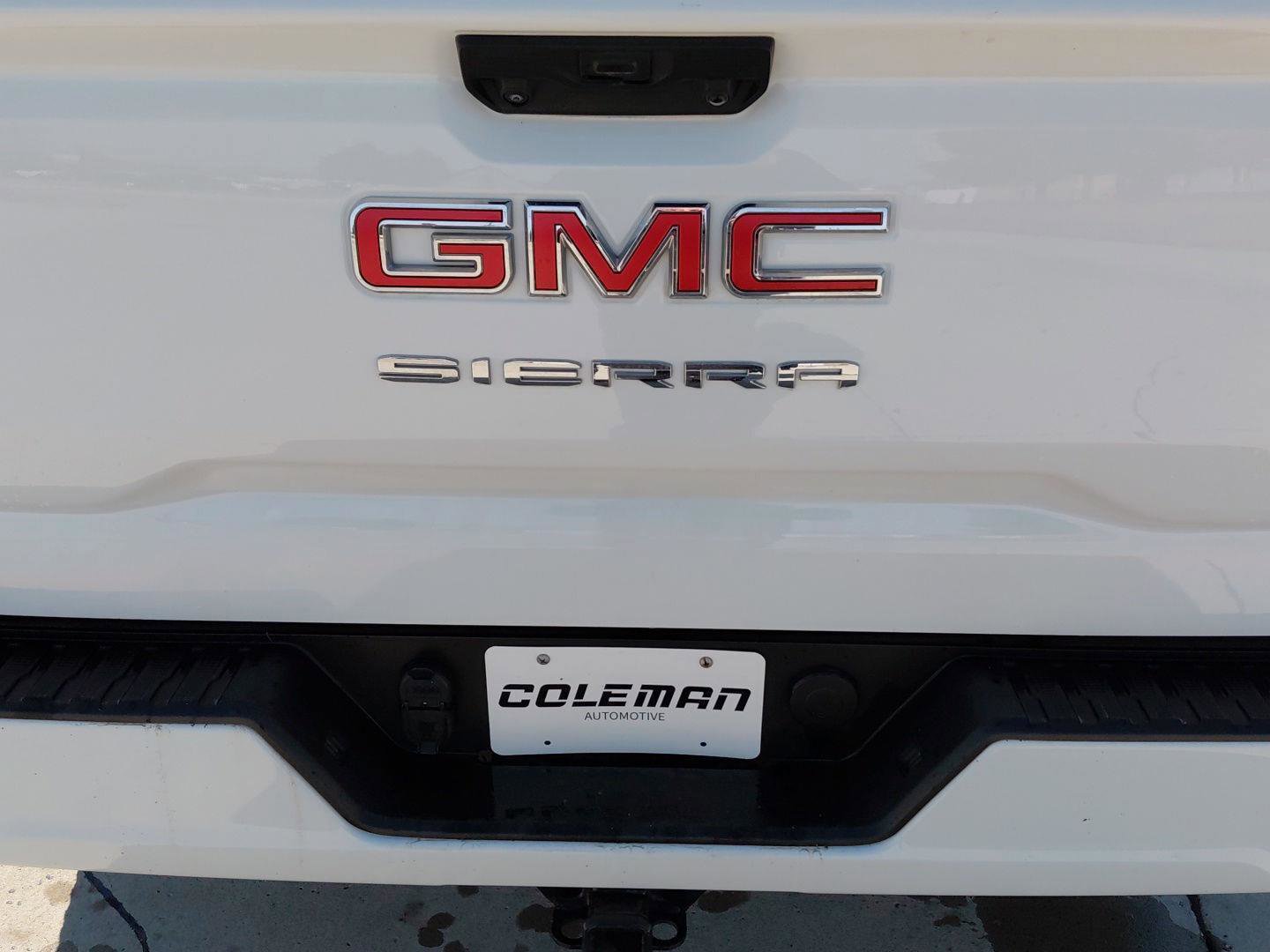 Used 2024 GMC Sierra 1500 Pro w/ Graphite Edition image 19