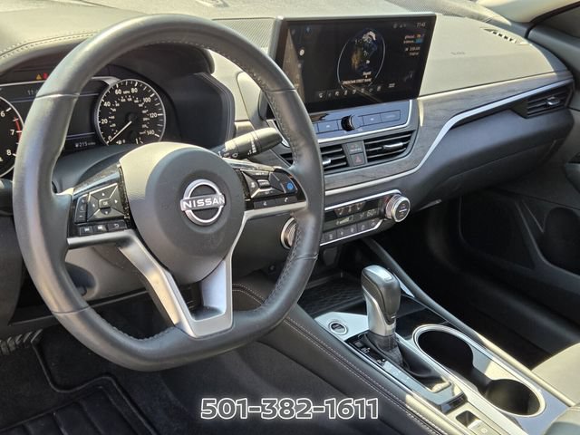 Used 2024 Nissan Altima 2.5 SL FWD image 9