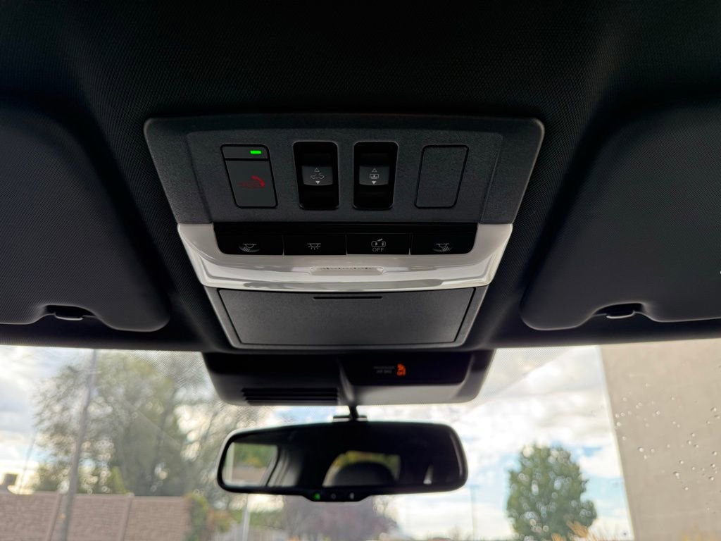 New 2025 Mitsubishi Outlander SEL Black Edition image 18