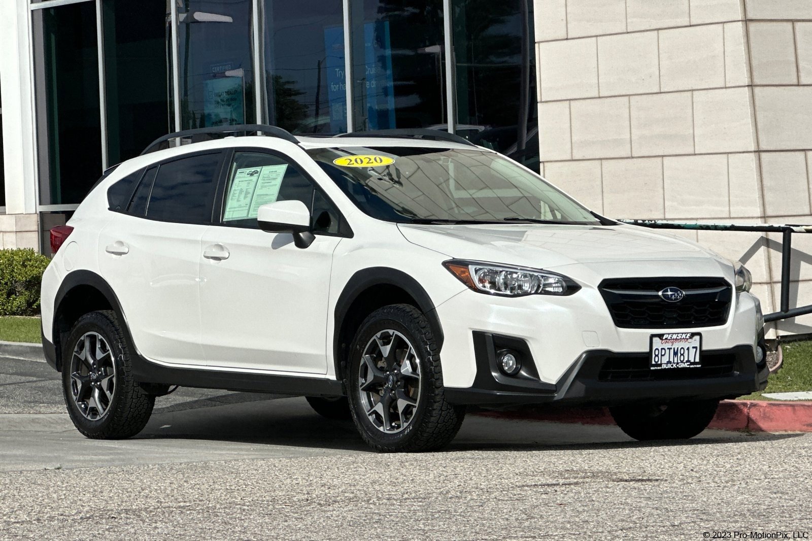 Used 2020 Subaru Crosstrek 2.0i Premium w/ Moonroof Package 1