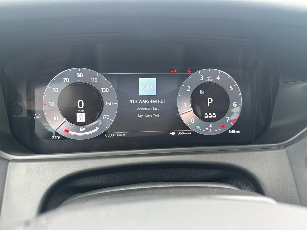 New 2026 Land Rover Range Rover Velar Dynamic SE image 12