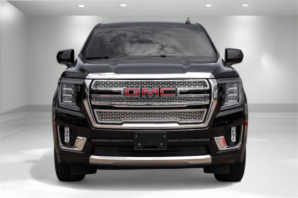Used 2023 GMC Yukon XL SLT image 4