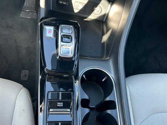 Used 2023 Hyundai Sonata SEL image 14
