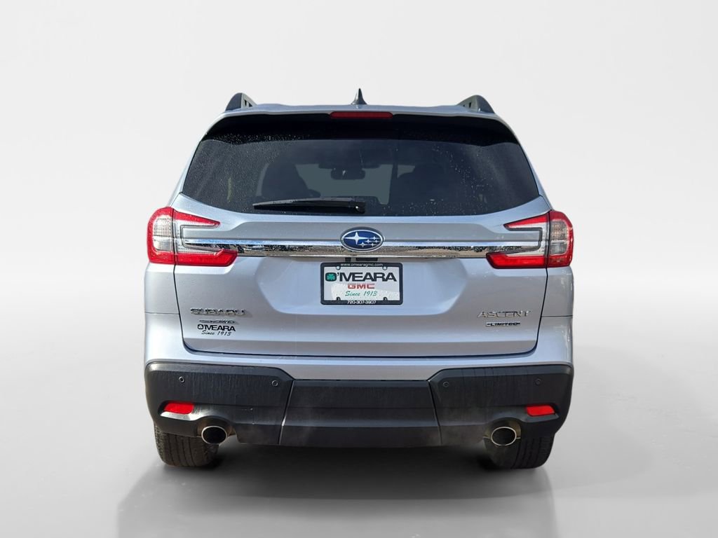 Used 2024 Subaru Ascent Limited w/ Technology Package AWD/4WD image 4