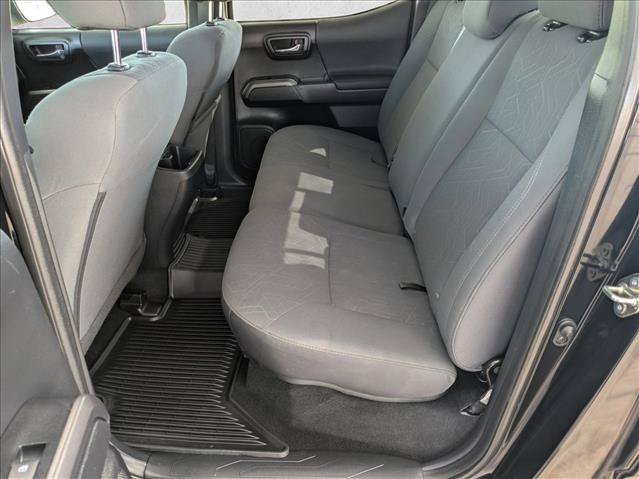 Used 2019 Toyota Tacoma TRD Sport AWD/4WD image 17