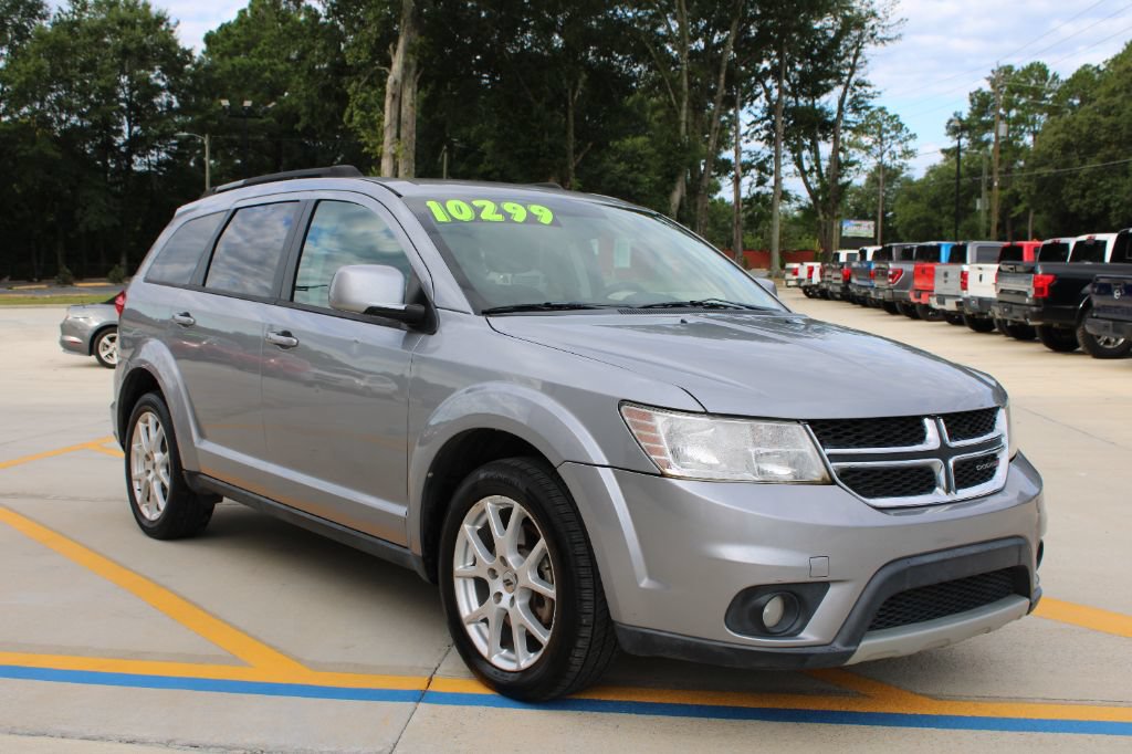 Used 2018 Dodge Journey SXT w/ Premium Group