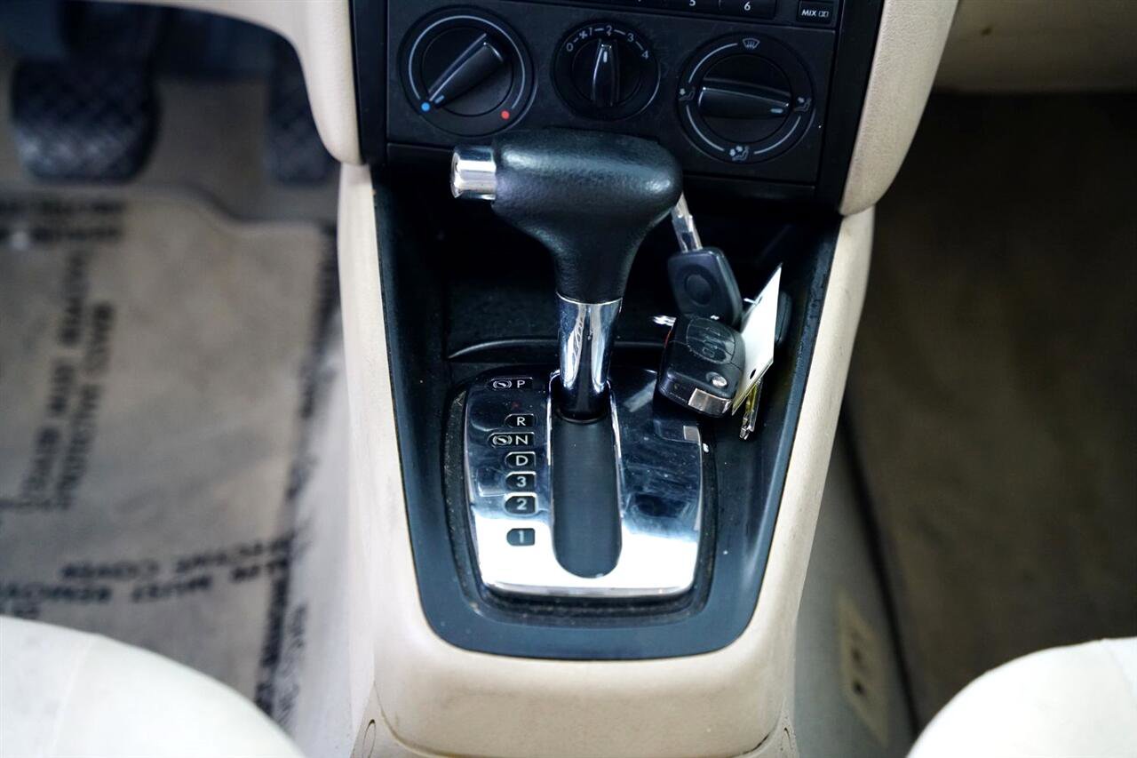 Used 2000 Volkswagen Jetta GL image 14