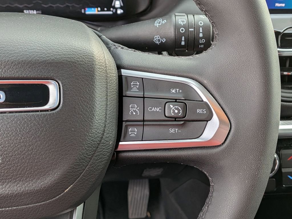 Used 2024 Jeep Compass Limited w/ High Altitude Package image 21