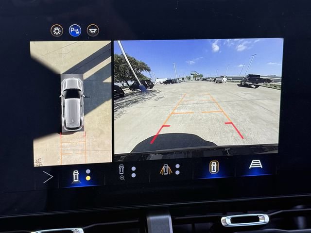 Used 2026 Chevrolet Equinox LT w/ Convenience Package II image 19