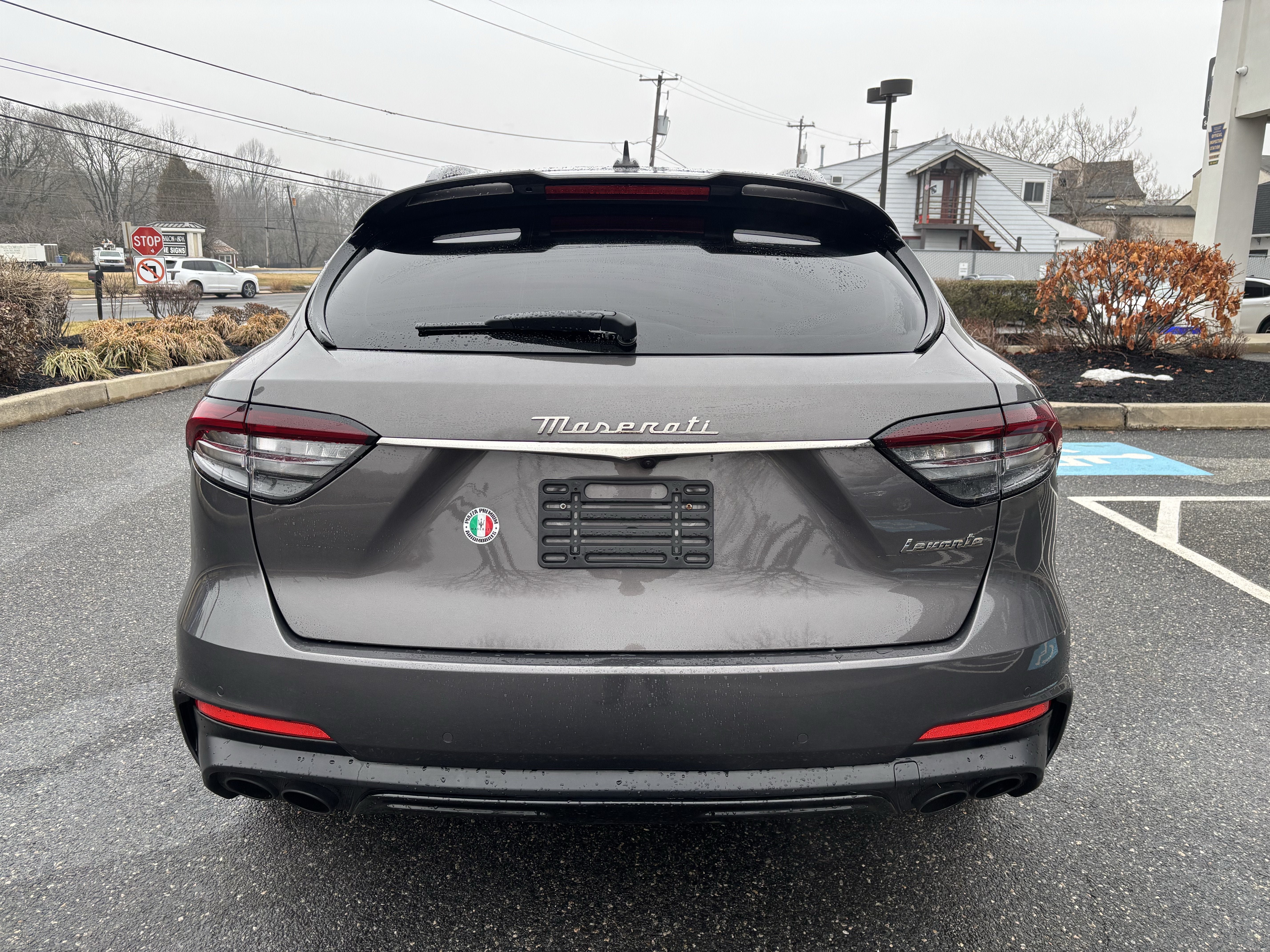 Used 2022 Maserati Levante GT AWD/4WD image 4