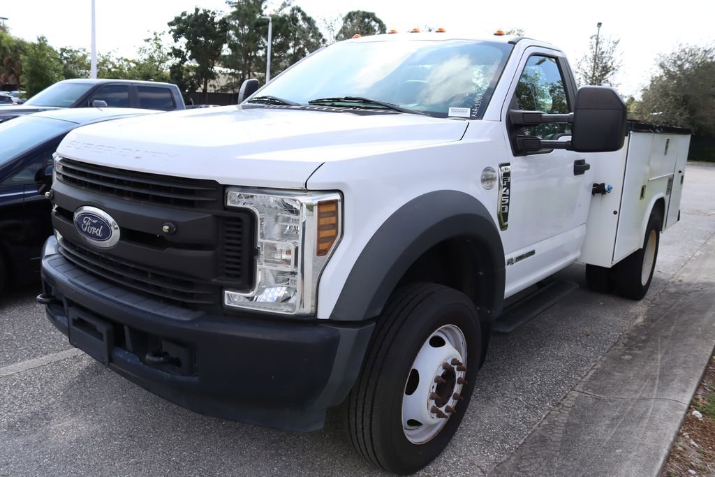 Used 2019 Ford F450 XL image 2