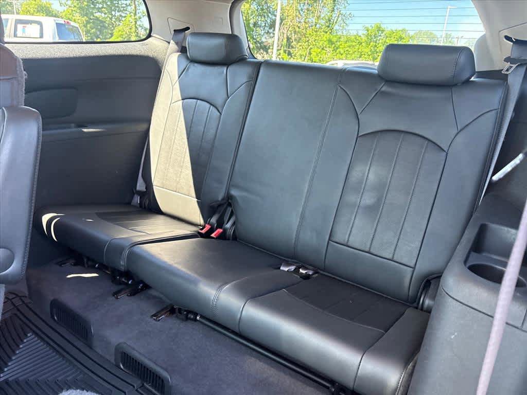Used 2012 Buick Enclave Leather FWD image 11