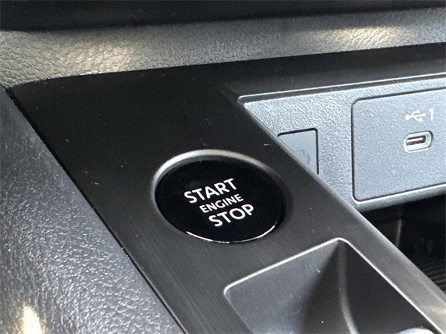 New 2026 Nissan Kicks SV w/ SV Premium Package image 32