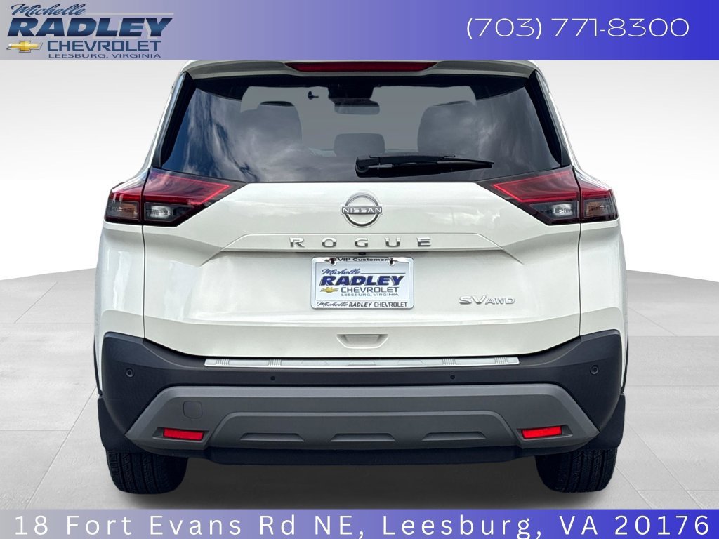 Used 2023 Nissan Rogue SV AWD/4WD image 4
