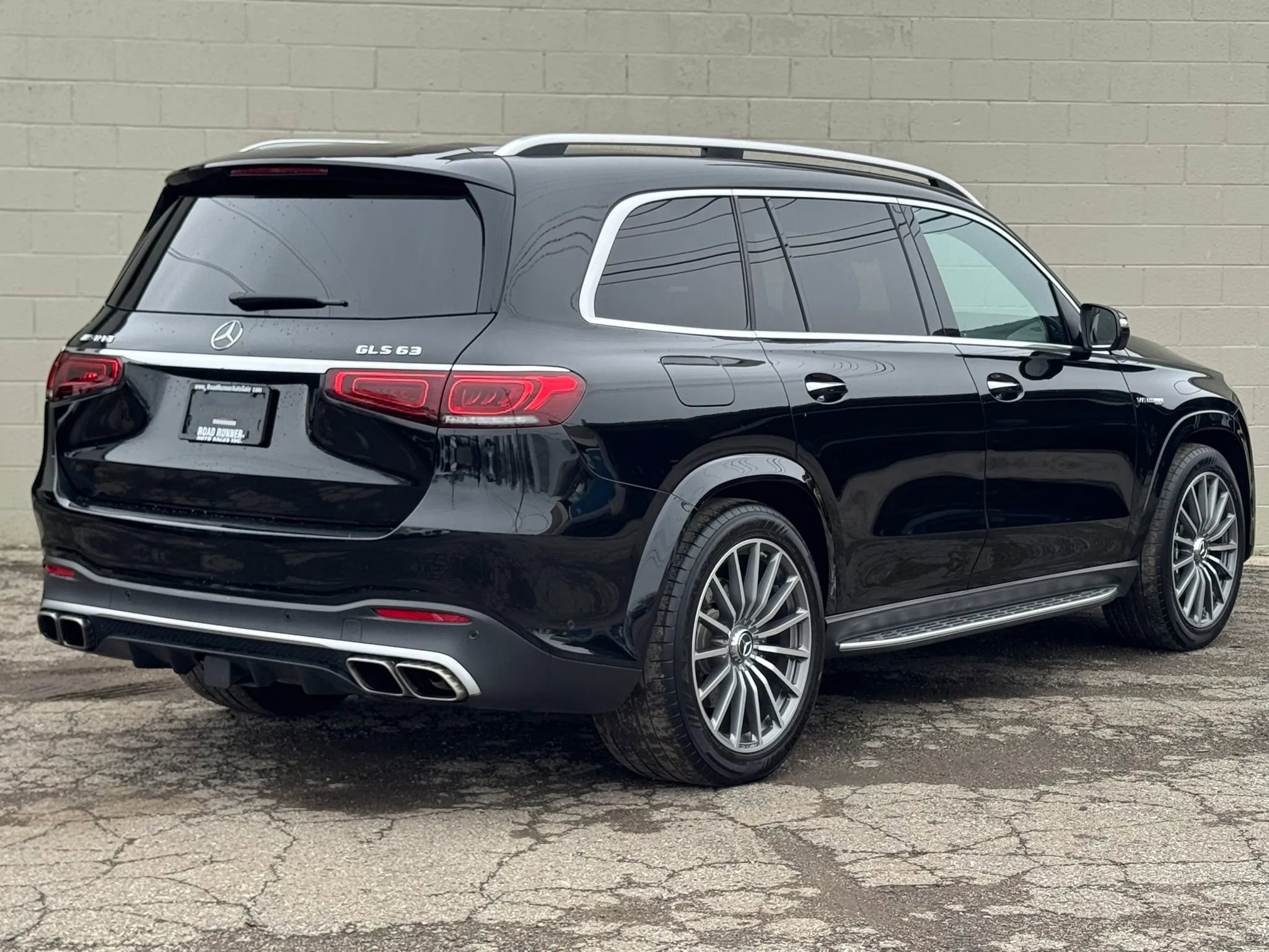 Used 2023 Mercedes-Benz GLS 63 AMG 4MATIC w/ Warmth & Comfort Package image 7
