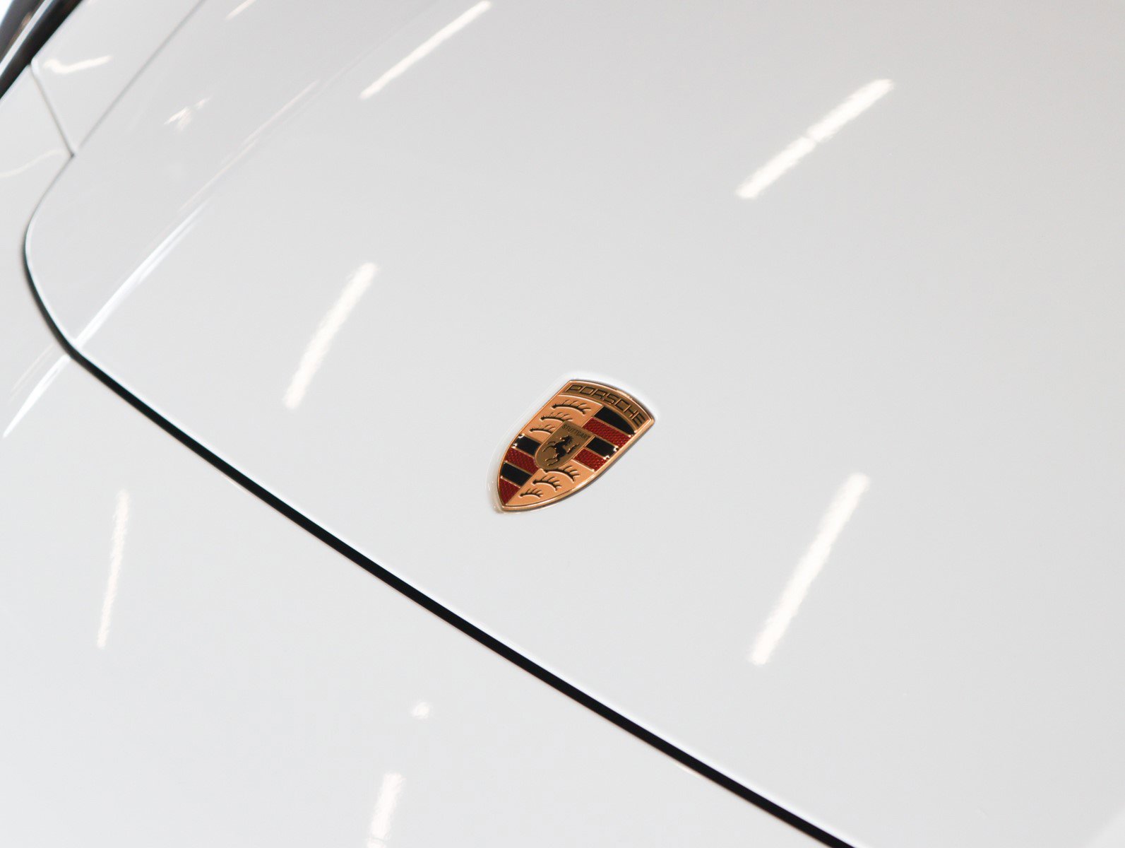 Certified 2025 Porsche Panamera 4 image 29