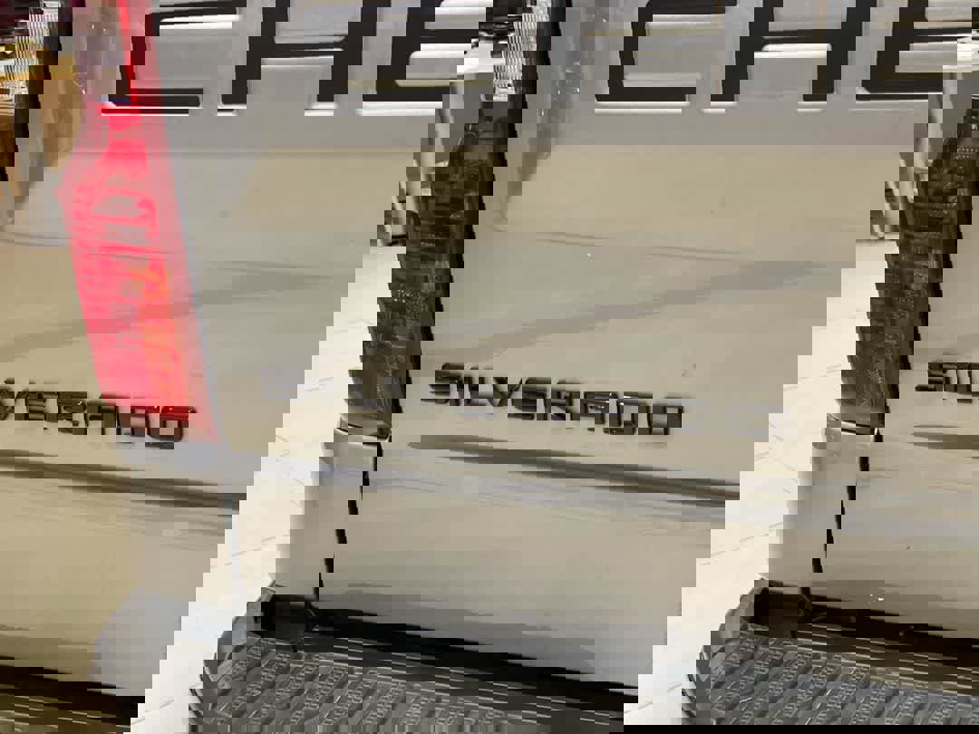 Used 2024 Chevrolet Silverado 1500 Custom Trail Boss w/ LPO, Dark Essentials Package image 11